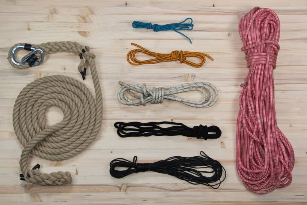 How to Import Paracord from China to Switzerland (Plus Paracord Manufacturer Options for Your Business) 1 Paracord manufacturer: ropes on a wooden surface.
