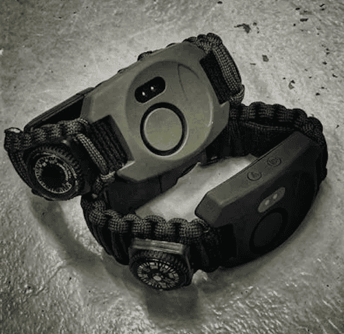 A paracord bracelet supplier can collaborate with Black Tactical to offer quality survival equipments.