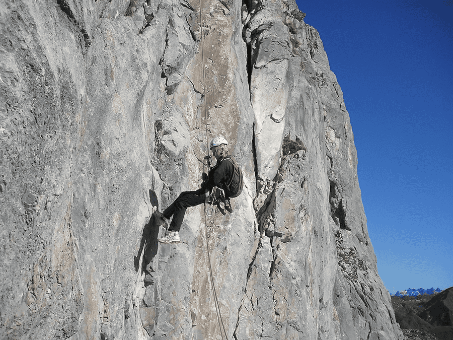 Why Do Mountain Climbers Prefer Nylon Rope Bulk? (Top Reasons, Factors, and Nylon Rope Suppliers) 11 Nylon rope for sale