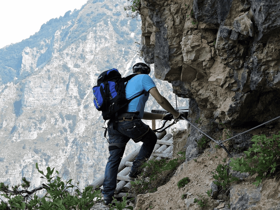 Why Do Mountain Climbers Prefer Nylon Rope Bulk? (Top Reasons, Factors, and Nylon Rope Suppliers) 8 Nylon rope wholesale